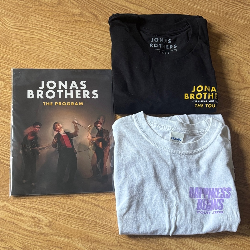 Jonas Brothers Tour T-Shirts and Program Set
